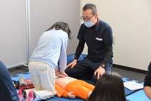 救急法体験の様子